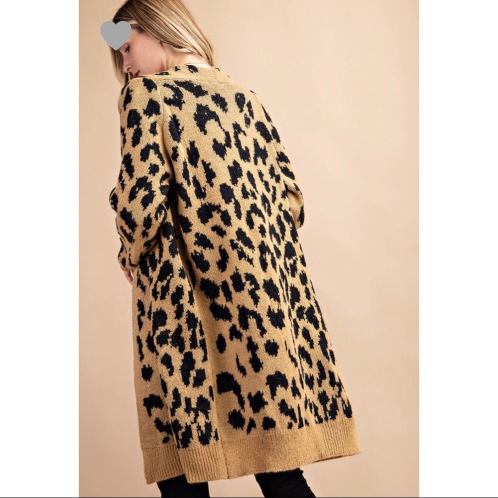 >>LAST<< Leslie Leopard Print Cardigan - Picture 5 of 5